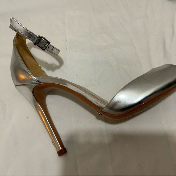 Schutz Saasha Lee Metallic Leather Open Toe Ankle Strap Heels Silver Size 7 - Picture 11 of 16